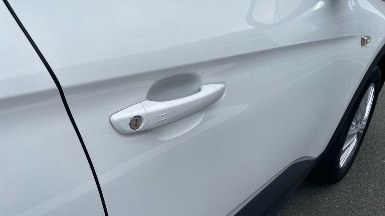 Vauxhall Grandland X 1.2 Turbo Tech Line Nav 5dr Petrol Hatchback